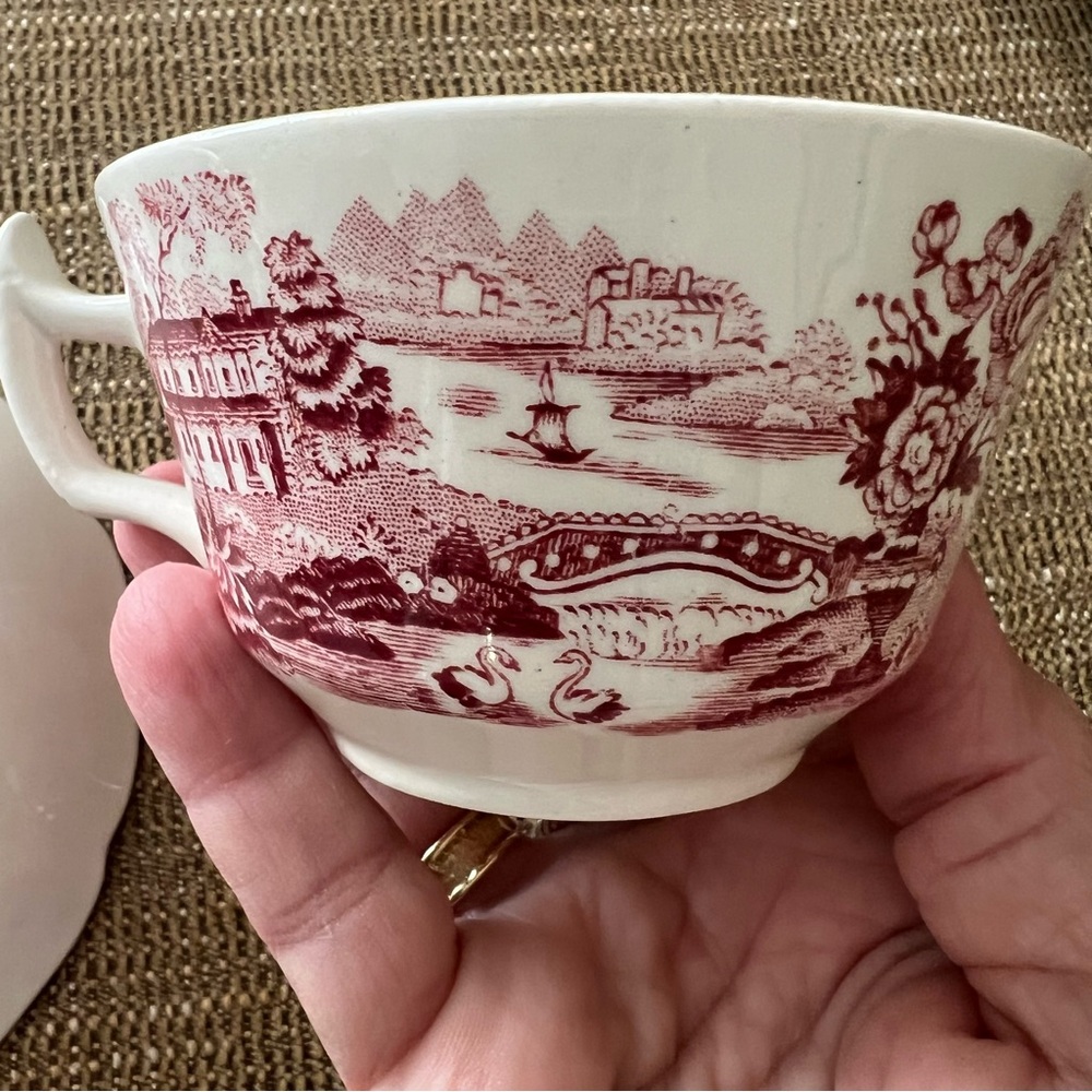 Tonquin Royal Staffordshire tea cup by Clarice Cliff made in England vintage